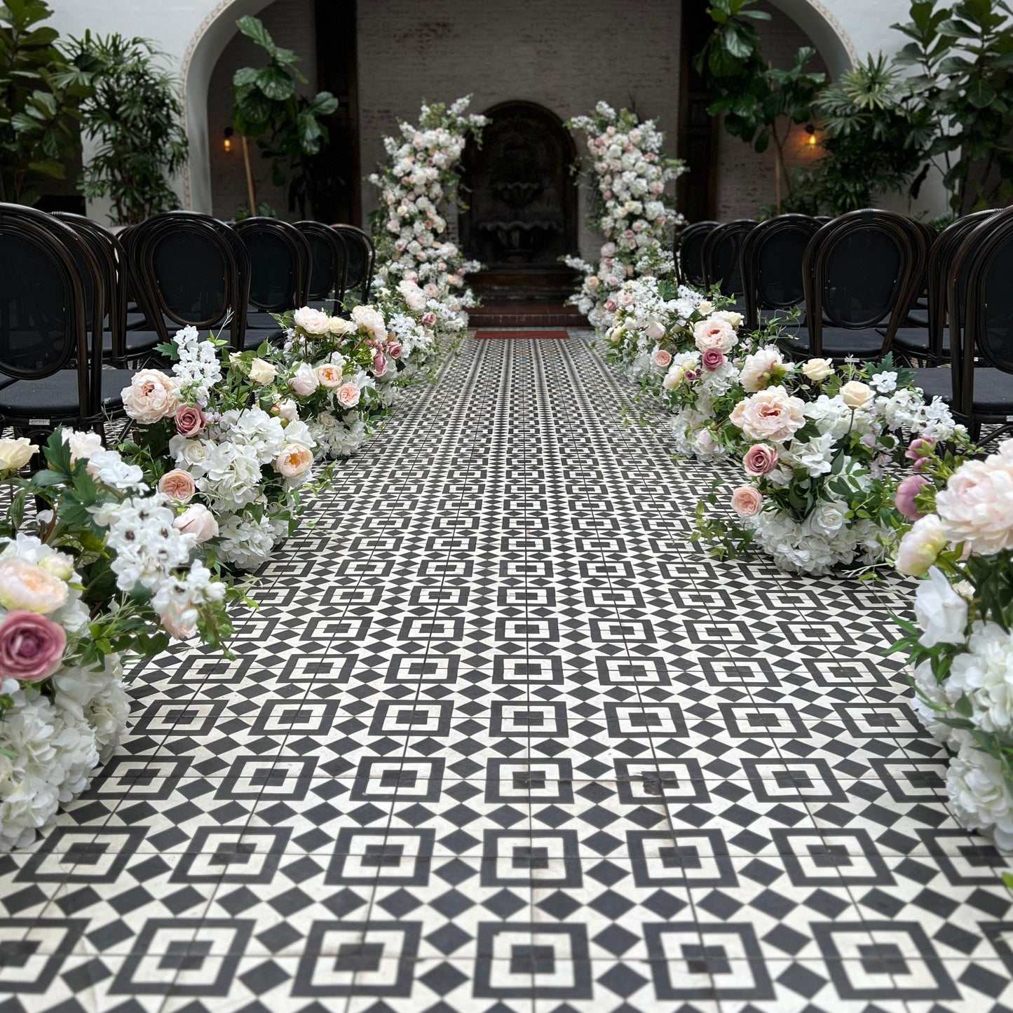 Georgia Floral Pillars